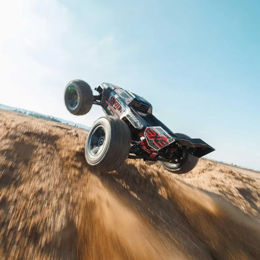 Kraton 1x8 6S EXB Clipless Ready Basher Monster Truck